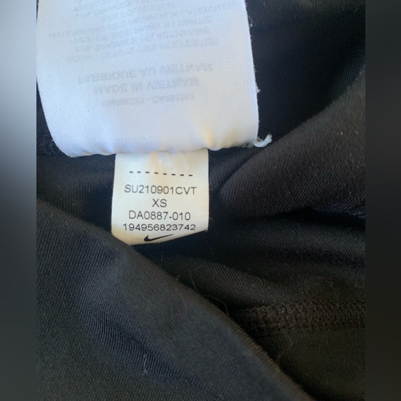 NIKE biker shorts - Picture 4 of 5